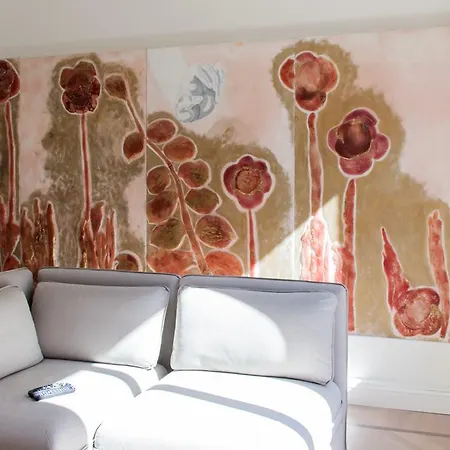 House Of Art Giovio Apartment