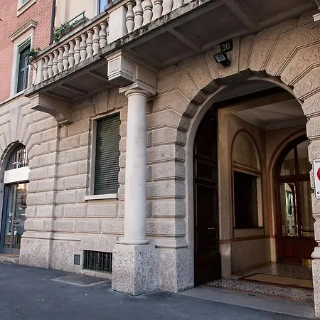 House Of Art Giovio Apartment Milan
