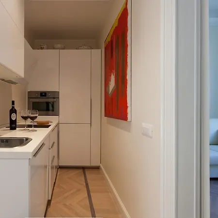 Apartament House Of Art Giovio Mediolan