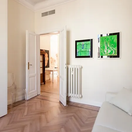 House Of Art Giovio
