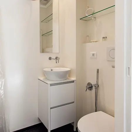 Apartament House Of Art Giovio Mediolan